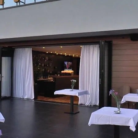 Privilege Hotel&spa 4* Farke e Madhe
