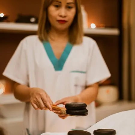 מלון Privilege &