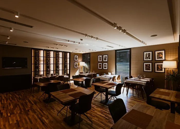 Privilege & Отель