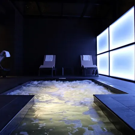 Privilege & Hotel 4*