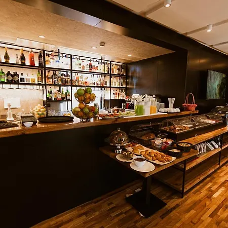 Privilege & Hotel 4*