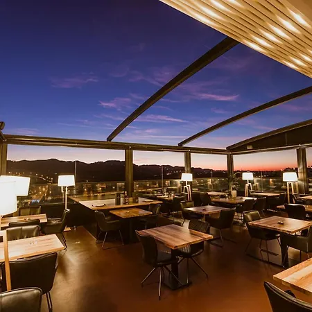 Privilege & Hotel Farke e Madhe