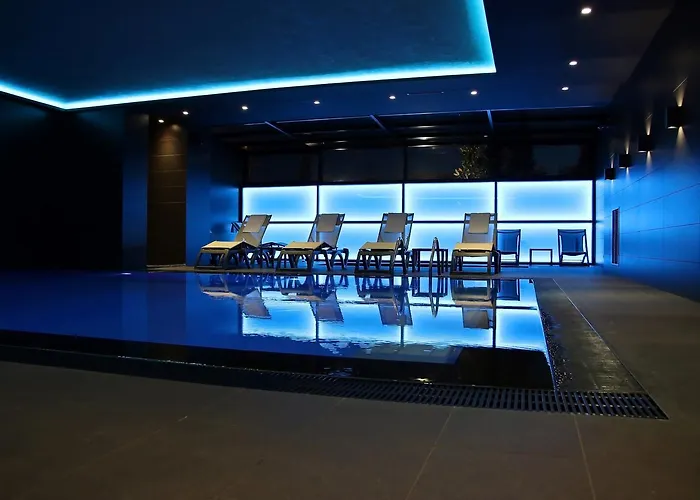 Privilege & 4* Farke e Madhe