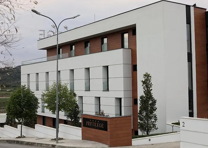 מלון Privilege &
