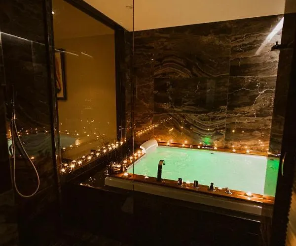 Hotel Privilege & 4*